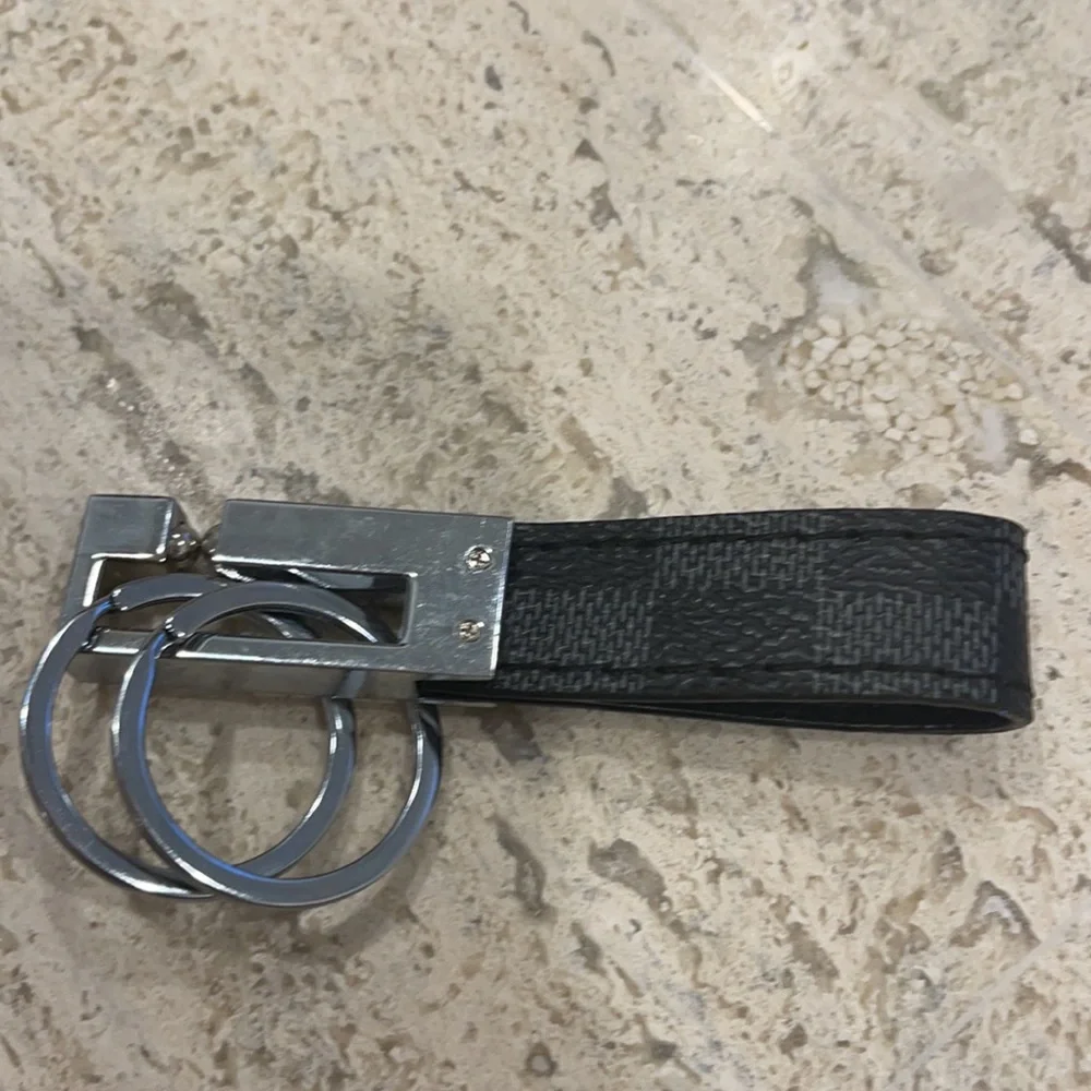 Key Chain - Picture 3 of 3